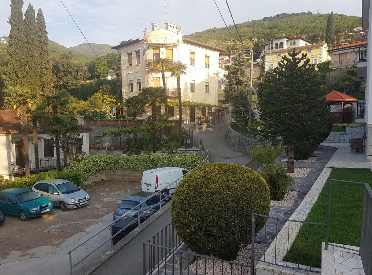דירות Opatija Centar מראה חיצוני תמונה