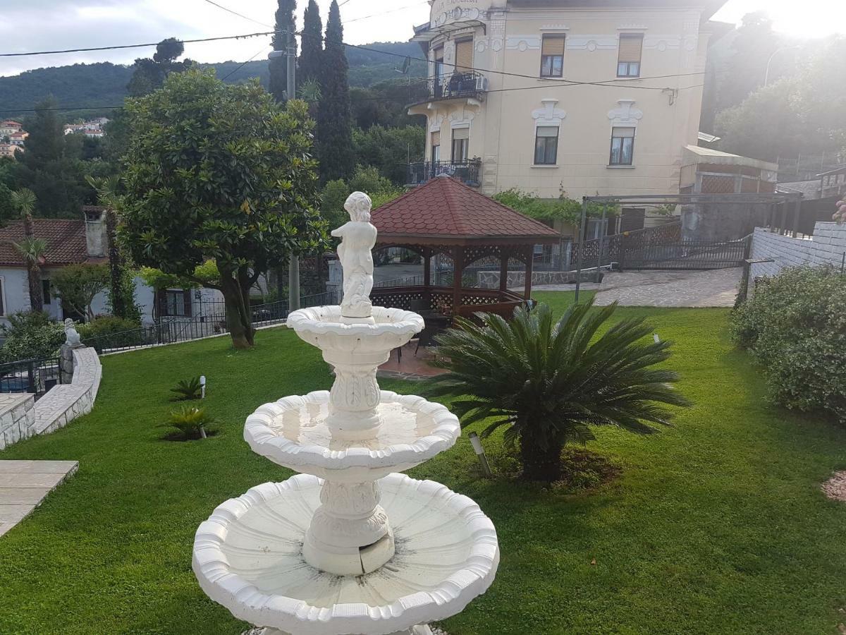 דירות Opatija Centar מראה חיצוני תמונה